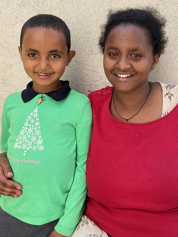 Elisa Kassahun & Yeabsera Dejene